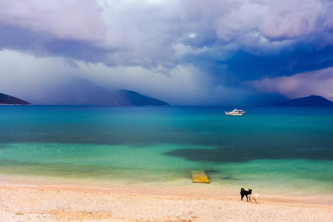 Camping Karavomilos 萨米 外观 照片