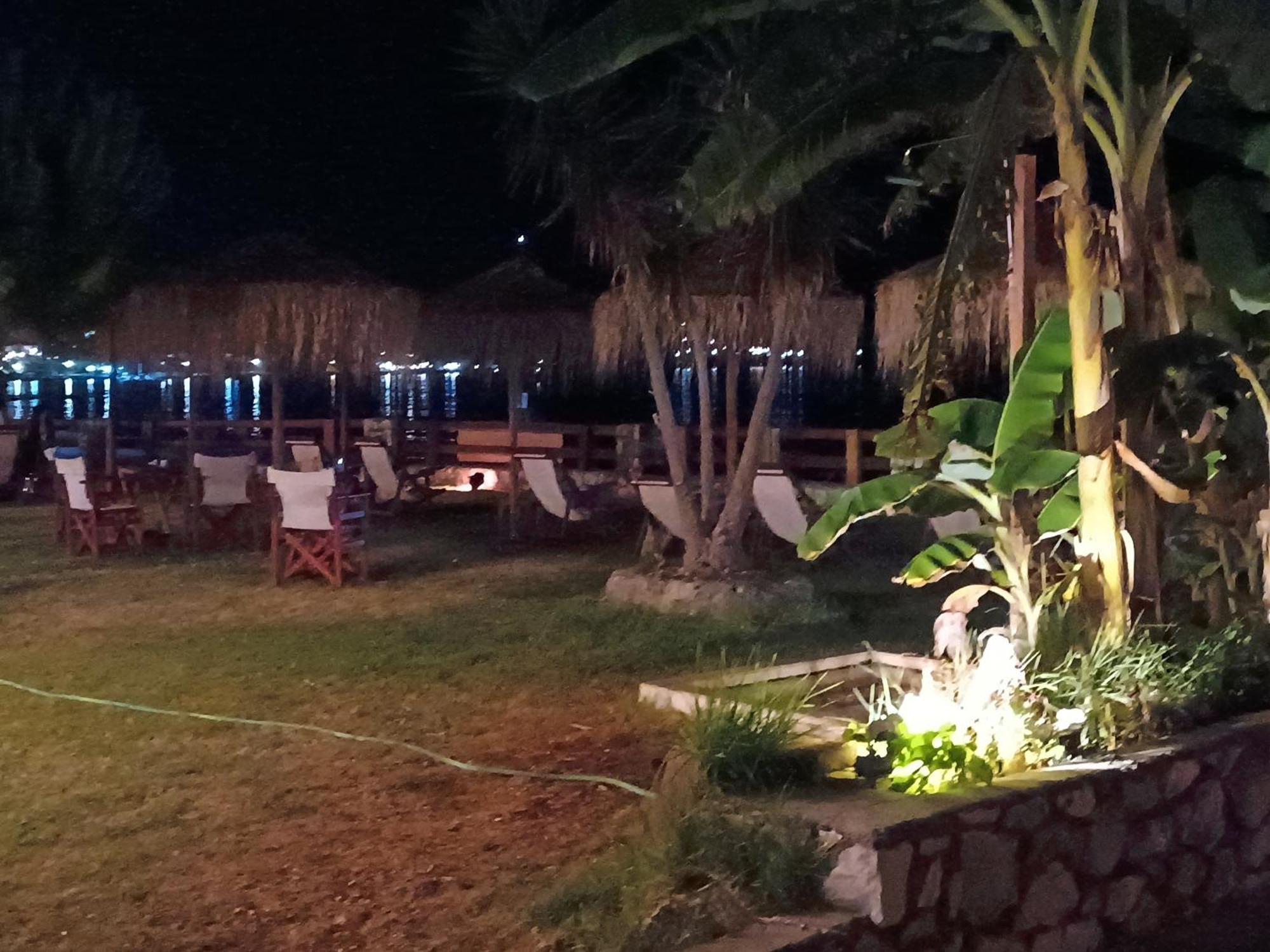 Camping Karavomilos 萨米 外观 照片